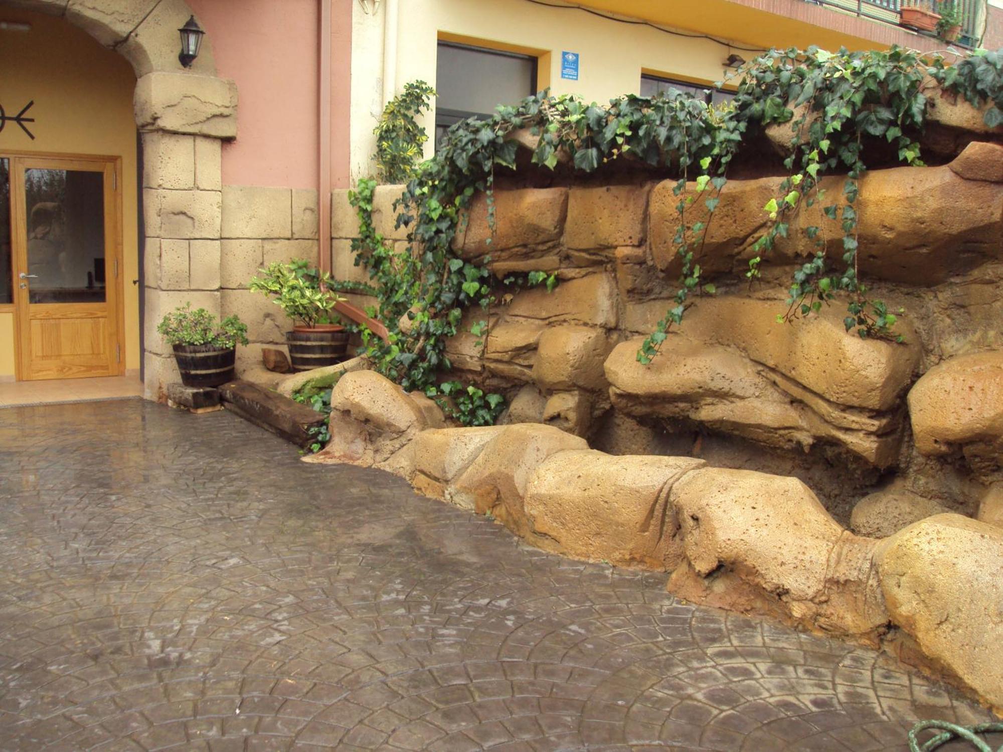 Sant Roc Hotel *